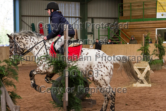 Trent_Valley_Equestrian_Indoor_XC_Class_Three_18th_Jan_2015_007