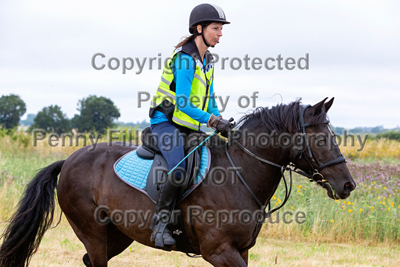 Grove_and_Rufford_Ride_Westwoodside_31st_July_2022_004