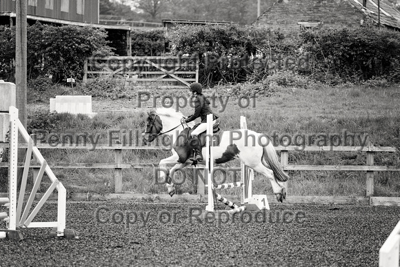 Blidworth_Equestrian_SC_Beginners_Showjumping_C3_60cm_12th_May_2023_003