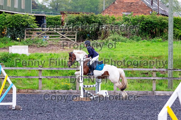 Blidworth_Equestrian_SC_Beginners_Showjumping_C3_60cm_12th_May_2023_002