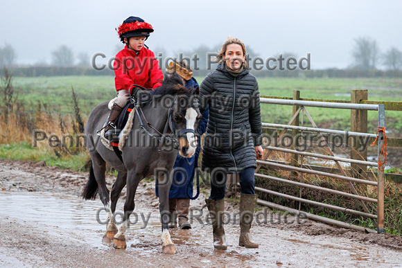 South_Notts_Tinsel_Ride_Hoveringham_28th_Dec _2024_0005
