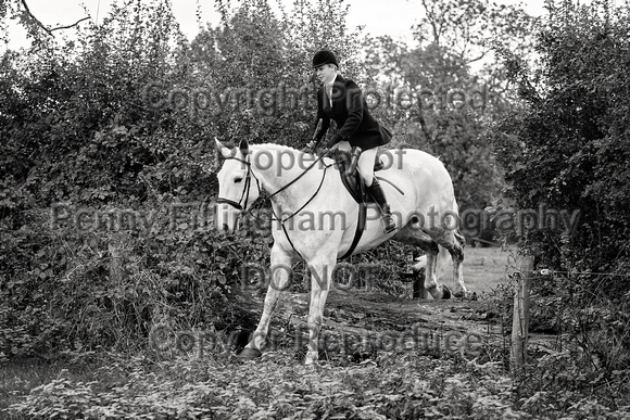 South_Notts_Hoveringham_B&W_28th_Oct_2021_295