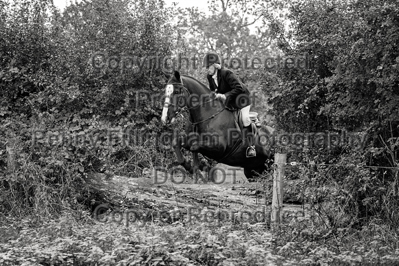 South_Notts_Hoveringham_B&W_28th_Oct_2021_272