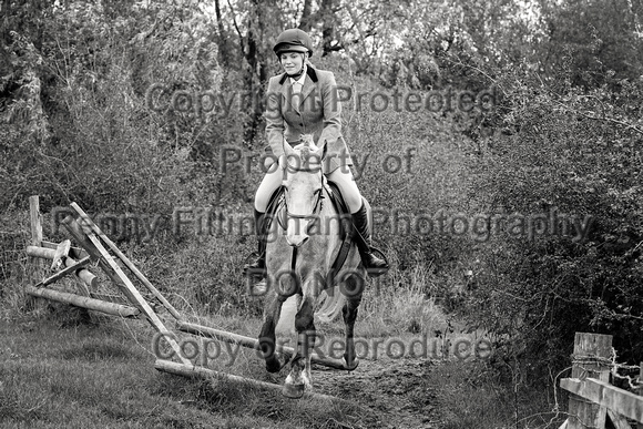 South_Notts_Hoveringham_B&W_28th_Oct_2021_687