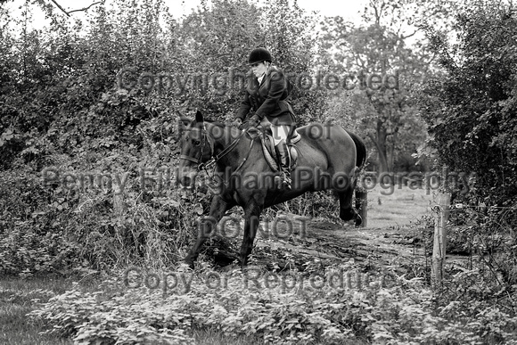 South_Notts_Hoveringham_B&W_28th_Oct_2021_249