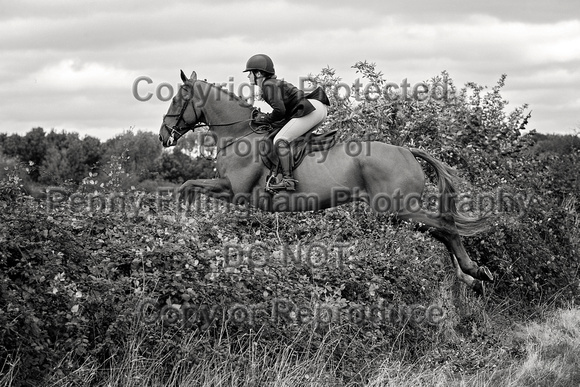South_Notts_Hoveringham_B&W_28th_Oct_2021_406