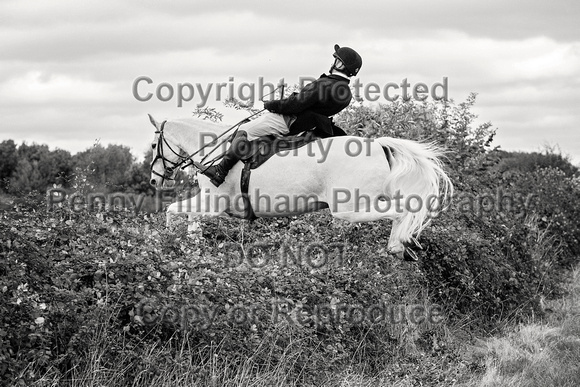 South_Notts_Hoveringham_B&W_28th_Oct_2021_402