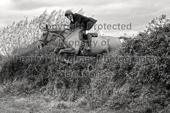 South_Notts_Hoveringham_B&W_28th_Oct_2021_470