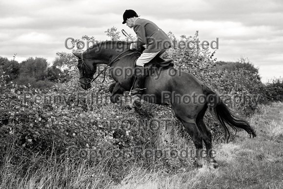 South_Notts_Hoveringham_B&W_28th_Oct_2021_426