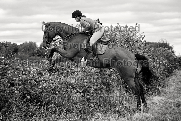 South_Notts_Hoveringham_B&W_28th_Oct_2021_457