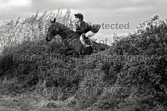 South_Notts_Hoveringham_B&W_28th_Oct_2021_485