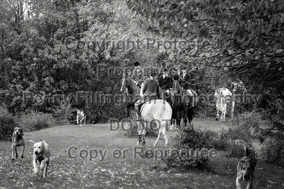 South_Notts_Hoveringham_B&W_28th_Oct_2021_654