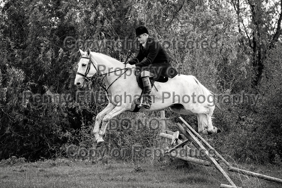 South_Notts_Hoveringham_B&W_28th_Oct_2021_717