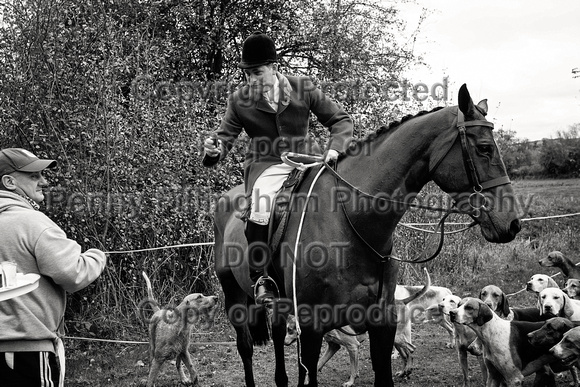 South_Notts_Hoveringham_B&W_28th_Oct_2021_105