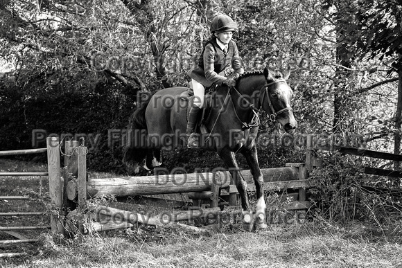 South_Notts_Hoveringham_B&W_28th_Oct_2021_770