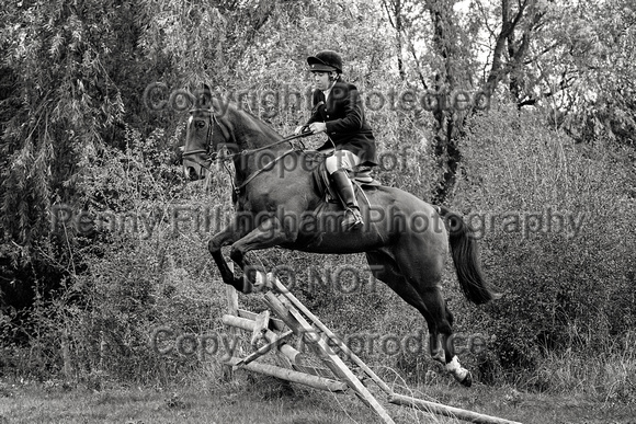 South_Notts_Hoveringham_B&W_28th_Oct_2021_749