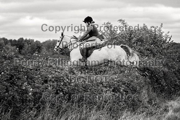 South_Notts_Hoveringham_B&W_28th_Oct_2021_394