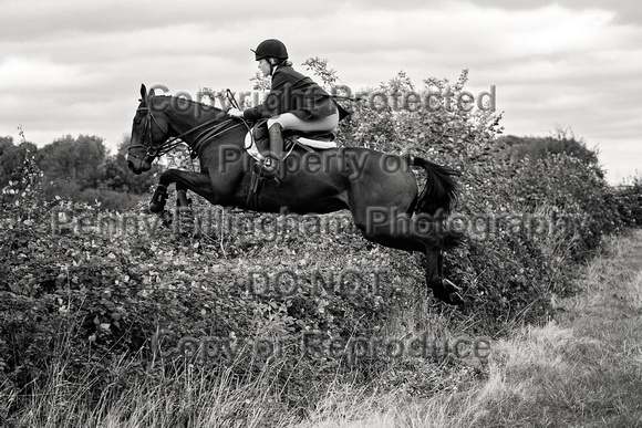 South_Notts_Hoveringham_B&W_28th_Oct_2021_386