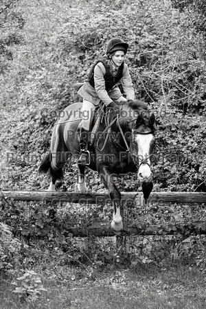 South_Notts_Hoveringham_B&W_28th_Oct_2021_594