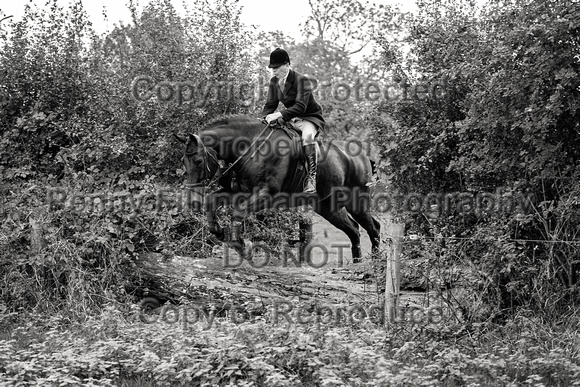 South_Notts_Hoveringham_B&W_28th_Oct_2021_286