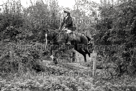 South_Notts_Hoveringham_B&W_28th_Oct_2021_278