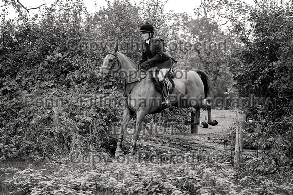 South_Notts_Hoveringham_B&W_28th_Oct_2021_246