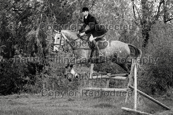 South_Notts_Hoveringham_B&W_28th_Oct_2021_679