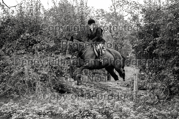 South_Notts_Hoveringham_B&W_28th_Oct_2021_248
