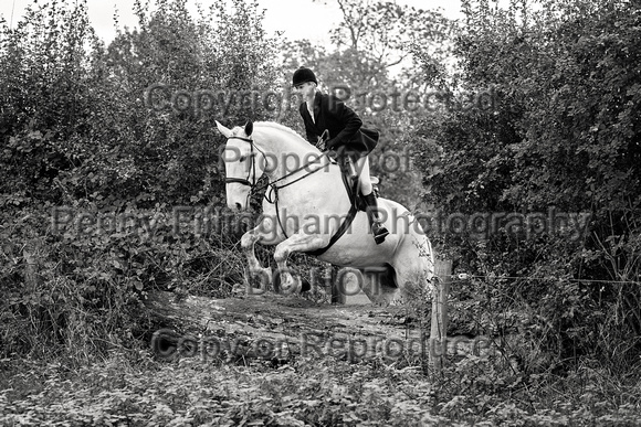 South_Notts_Hoveringham_B&W_28th_Oct_2021_293