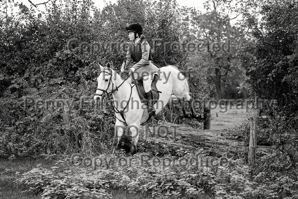 South_Notts_Hoveringham_B&W_28th_Oct_2021_285
