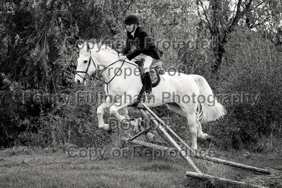 South_Notts_Hoveringham_B&W_28th_Oct_2021_751