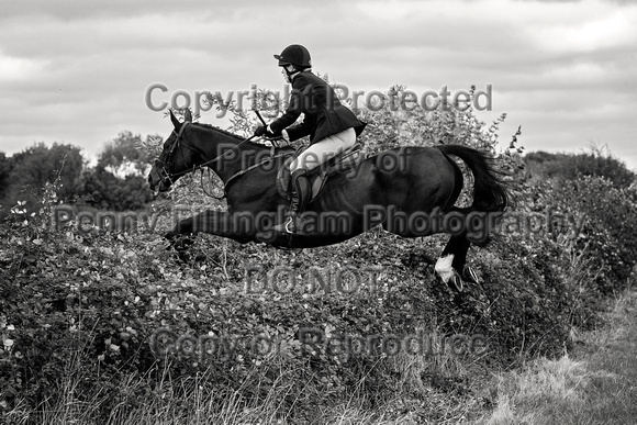 South_Notts_Hoveringham_B&W_28th_Oct_2021_367