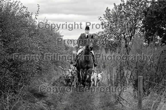 South_Notts_Hoveringham_B&W_28th_Oct_2021_355