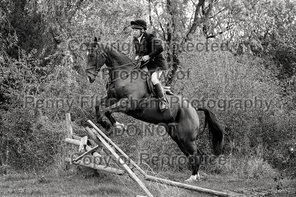 South_Notts_Hoveringham_B&W_28th_Oct_2021_748