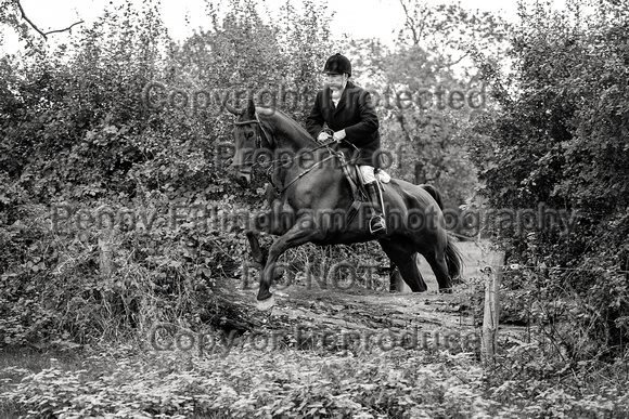 South_Notts_Hoveringham_B&W_28th_Oct_2021_236