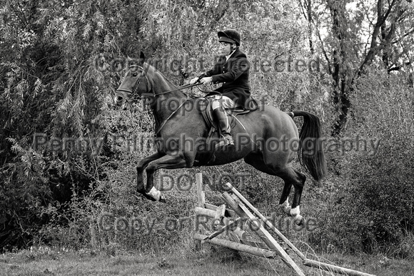 South_Notts_Hoveringham_B&W_28th_Oct_2021_750