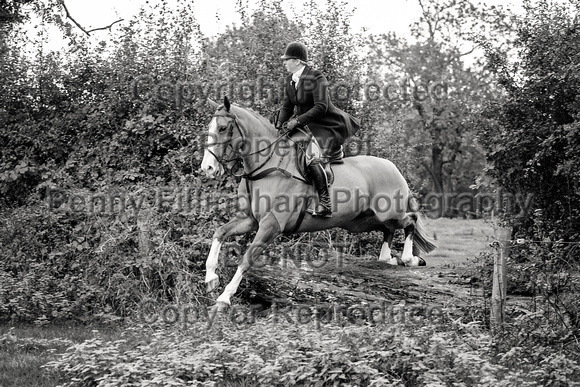 South_Notts_Hoveringham_B&W_28th_Oct_2021_242