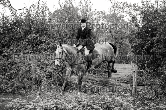 South_Notts_Hoveringham_B&W_28th_Oct_2021_231
