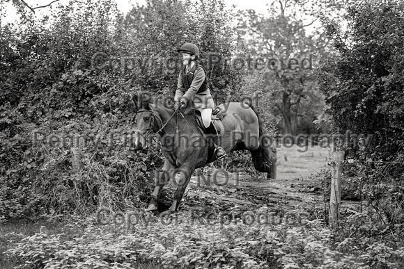 South_Notts_Hoveringham_B&W_28th_Oct_2021_265