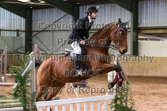 Trent_Valley_Equestrian_Indoor_XC_Class_Three_18th_Jan_2015_002