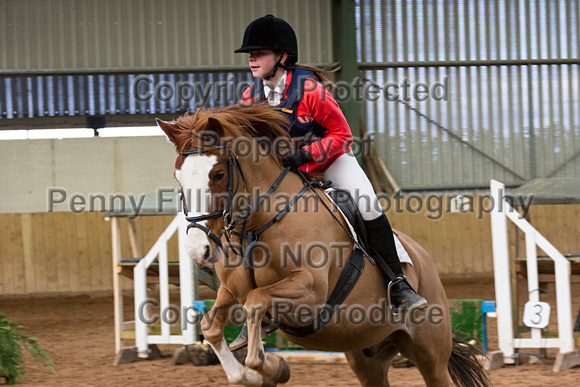 Trent_Valley_Equestrian_Indoor_XC_Class_Three_18th_Jan_2015_020
