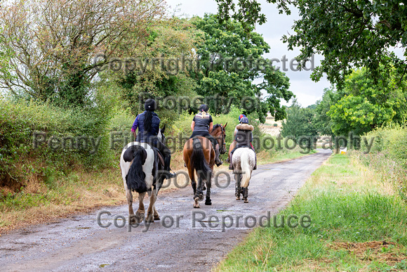 Grove_and_Rufford_Ride_Westwoodside_31st_July_2022_763