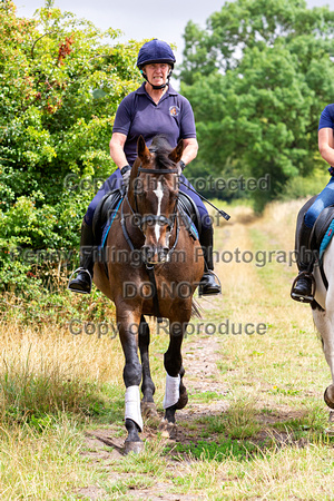 Grove_and_Rufford_Ride_Westwoodside_31st_July_2022_376