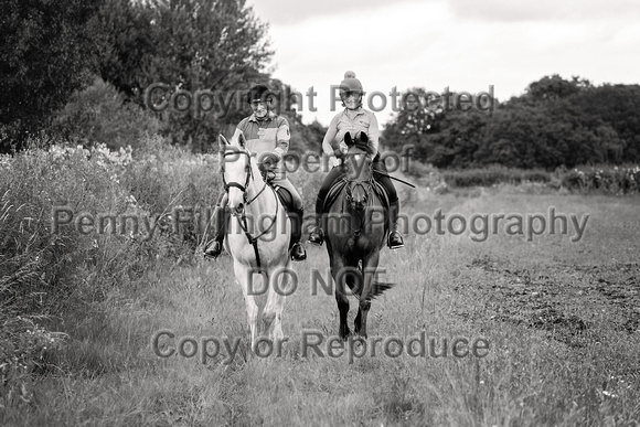 Grove_and_Rufford_Ride_Edwinstowe_13th_July_2024_002